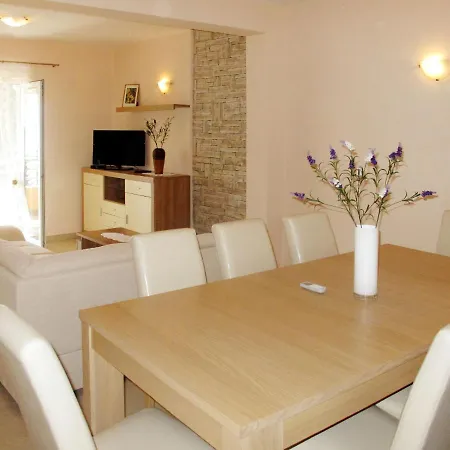 Tanja - Srd403 Apartment