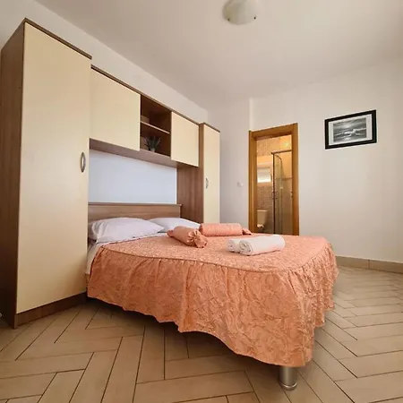 Apartment Tanja - Srd403